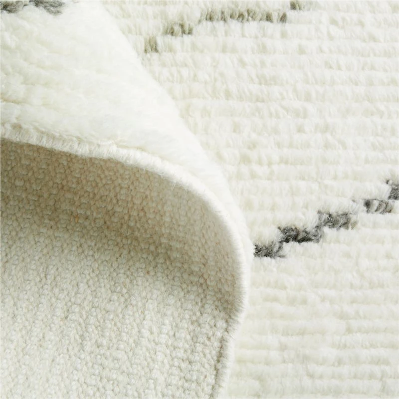 Larache Wool Hand-Knotted Moroccan White Area Rug 10'x14'