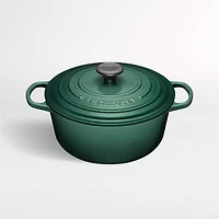 Le Creuset ® Signature 5.3-L./5.5-Qt. Artichaut Enameled Cast Iron Round Dutch Oven