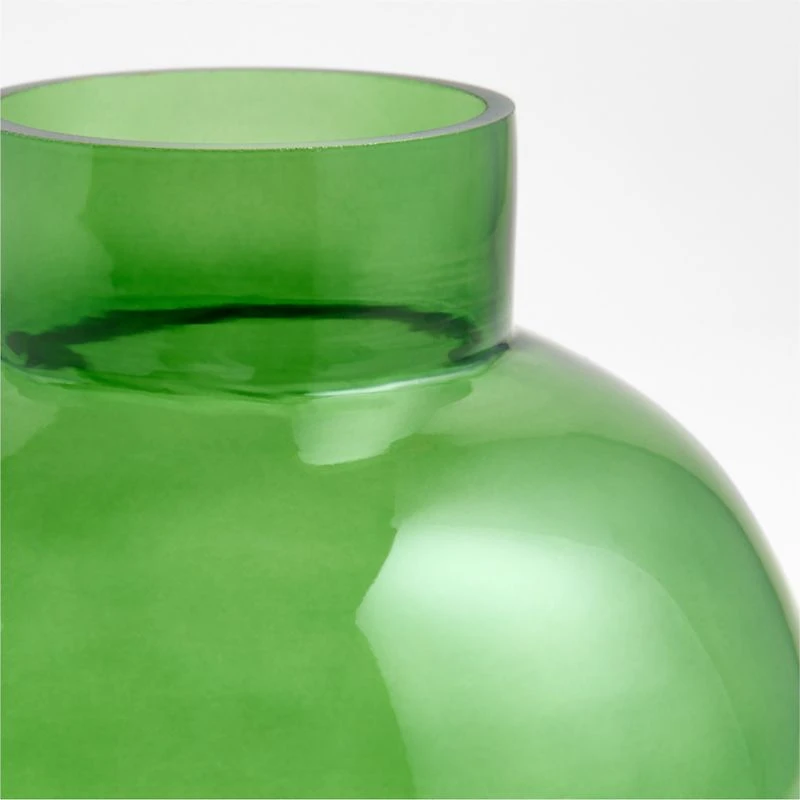 Leone Small Green Glass Vase 7"