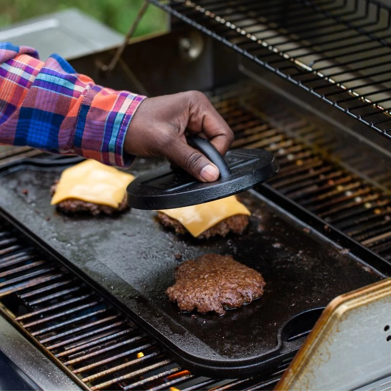 Lodge ® 6.25" Seasoned Cast Iron Burger Press