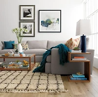 Entu Side Table