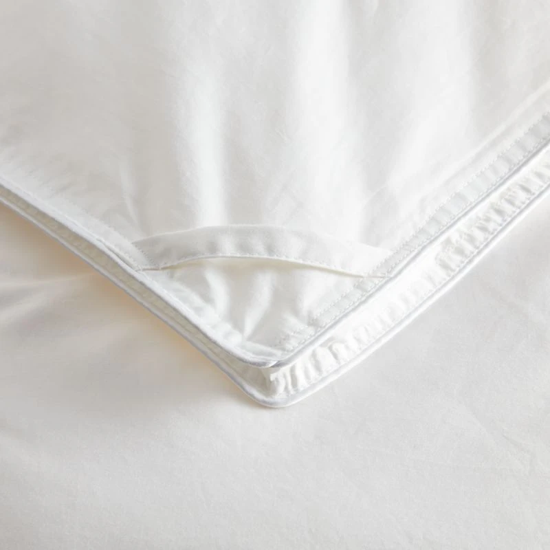 Luxe Organic Cotton Lightweight Down Full/Queen Duvet Insert