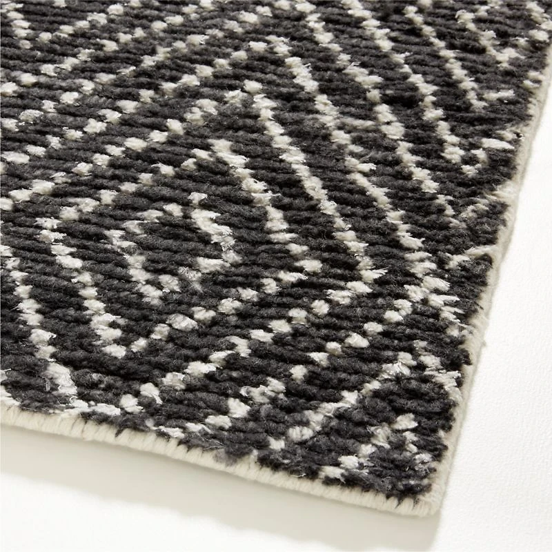 Madrid Wool and Viscose Hand-Knotted Charcoal Grey Area Rug 6'x9'