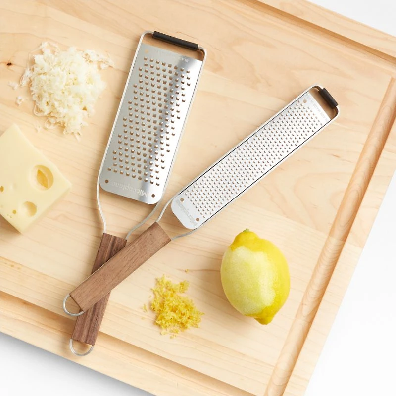 Microplane ® Master Series Coarse Paddle Grater