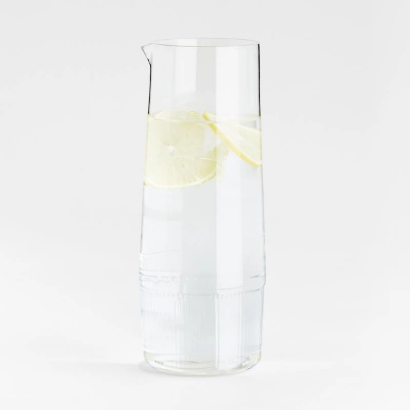 Mid-Ridged Carafe