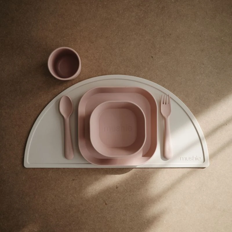 Mushie 2-Pack Blush Square Plastic Dinner Bowls
