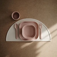 Mushie 2-Pack Blush Square Plastic Dinner Bowls