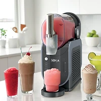 Ninja SLUSHi ™ Professional Frozen Drink Maker
