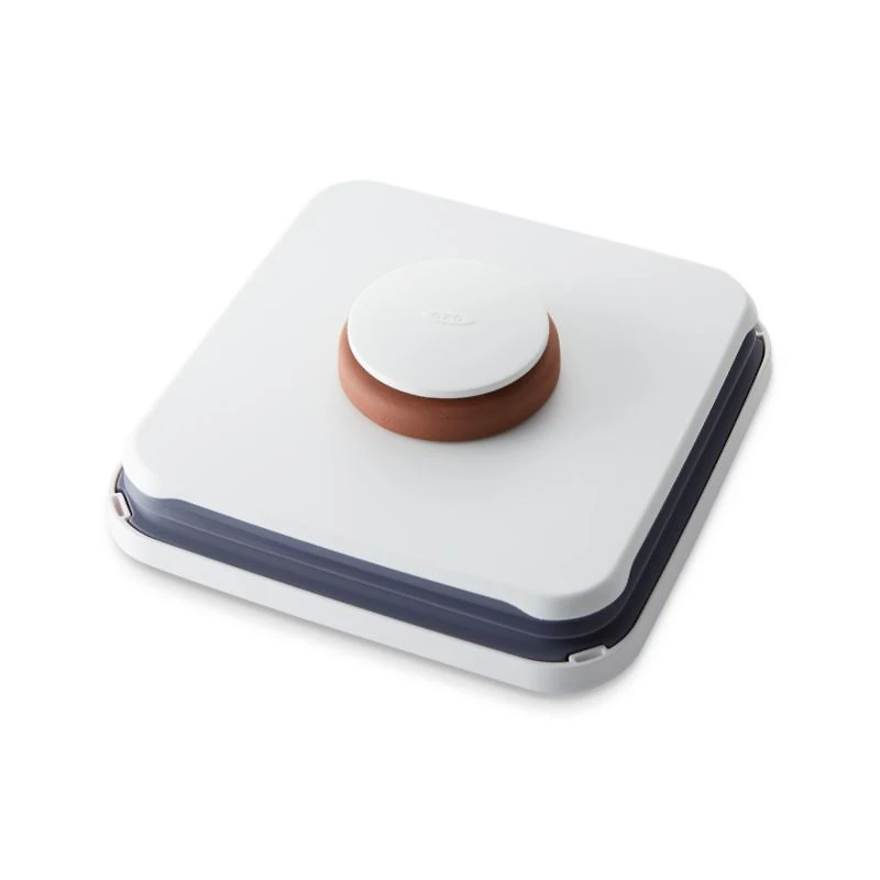 OXO ® POP Brown Sugar Keeper