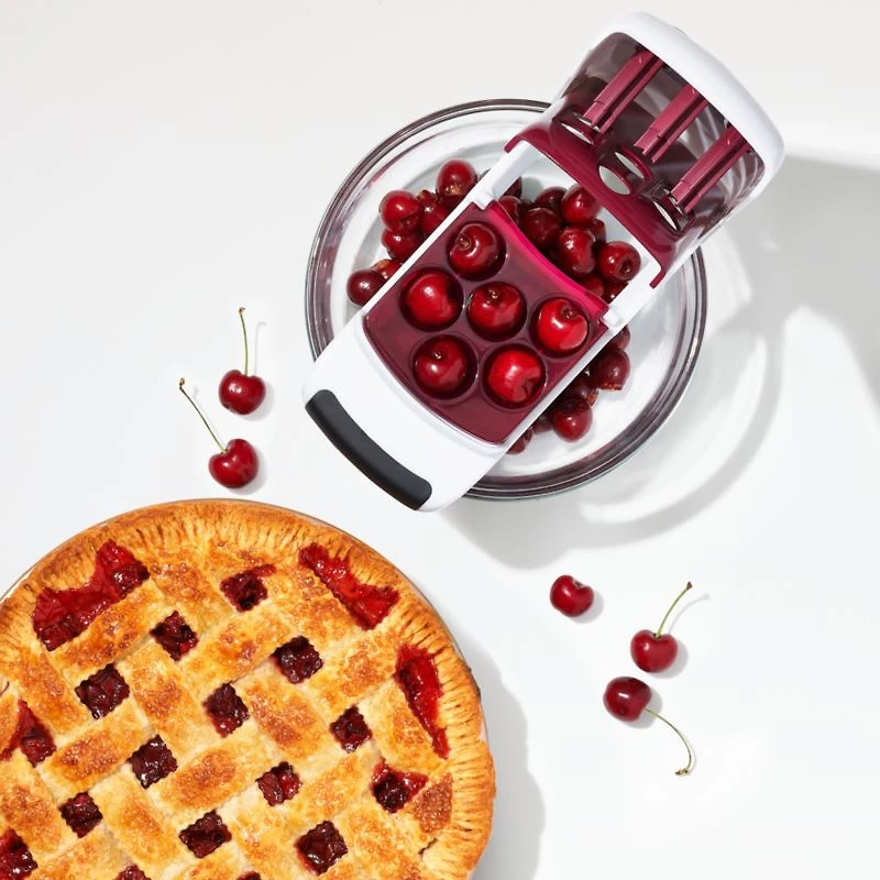 OXO ® Quick-Release Multi-Cherry Pitter