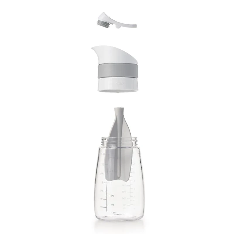 OXO ® Twist & Pour Salad Dressing Mixer