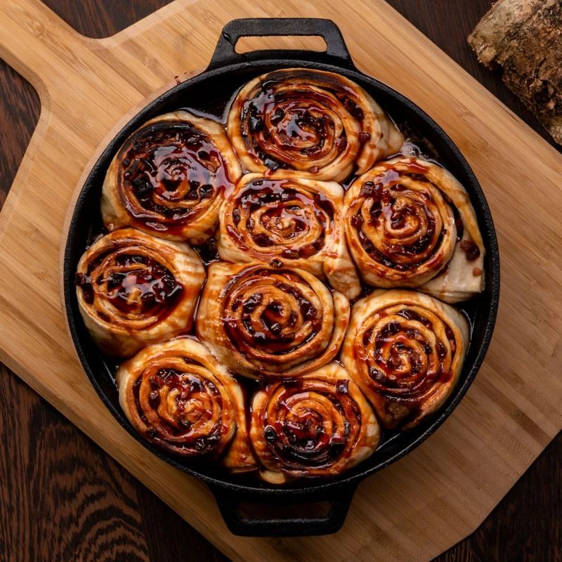 Ooni Cast Iron Skillet Pan