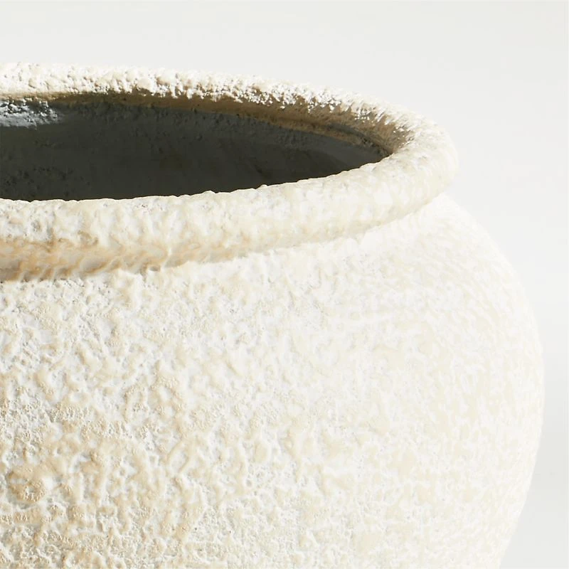 Ophelia 16.5" x 13" Natural Small Planter