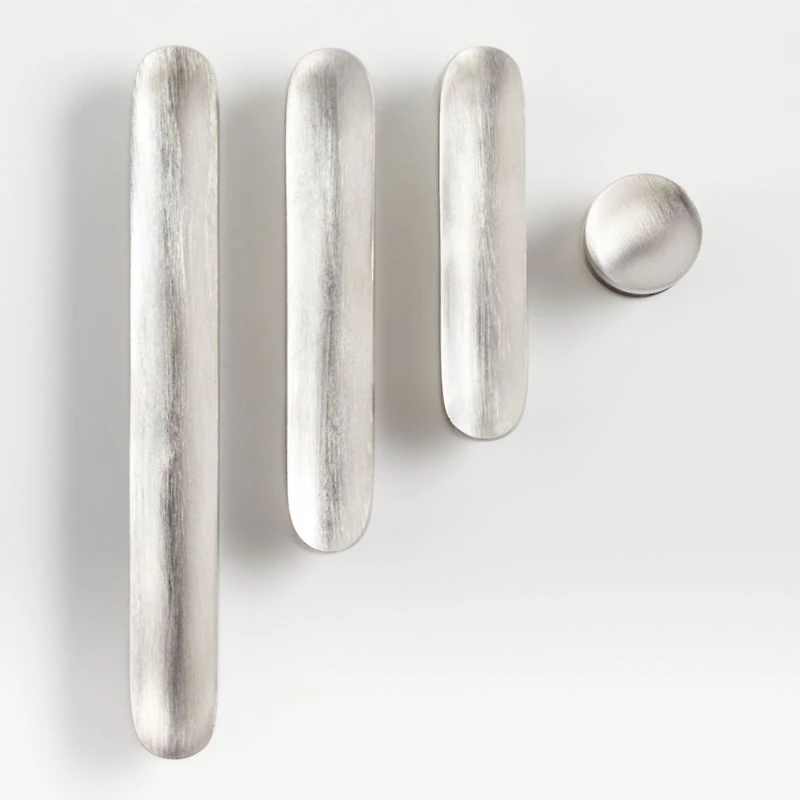 Oval 4" Brushed Nickel Bar Pull