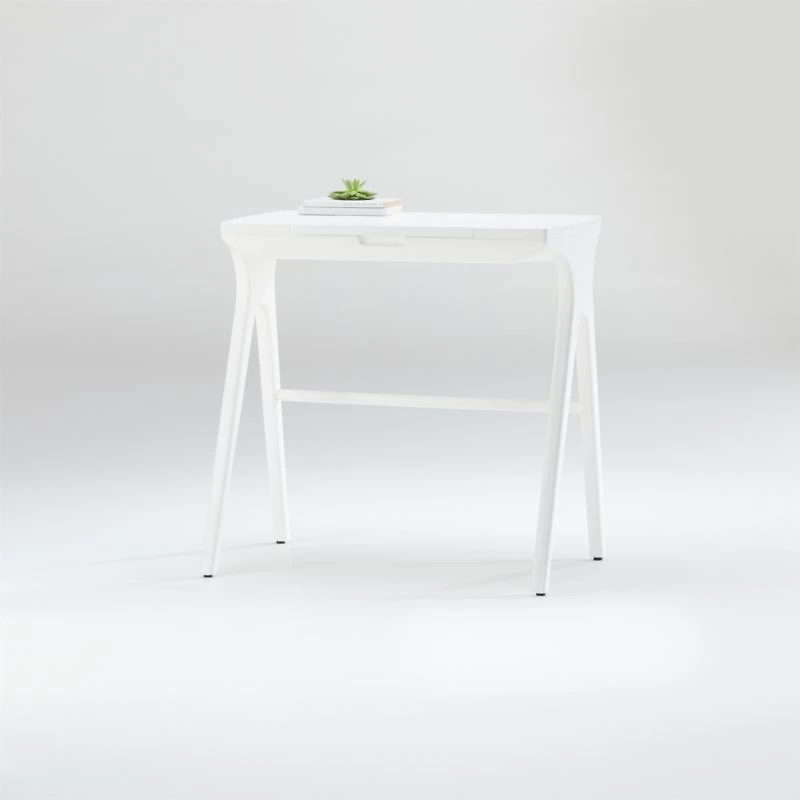Paris Desk