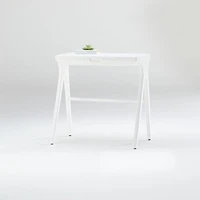 Paris Desk