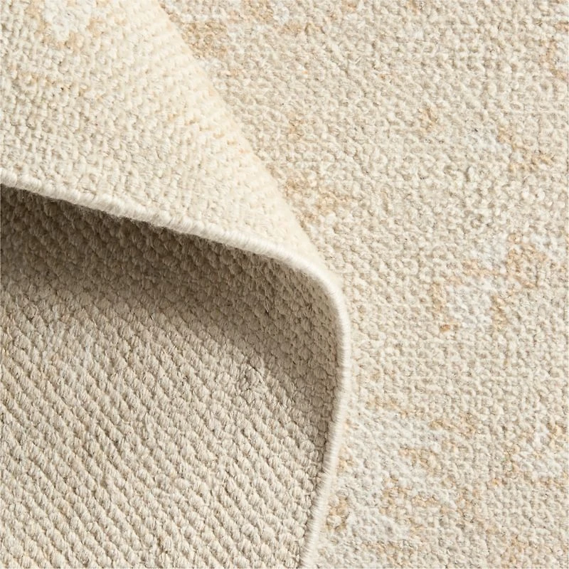 Positano Performance Traditional Handknotted Rug Swatch 12"x18