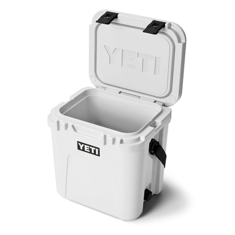 YETI Roadie 24 Hard Cooler White