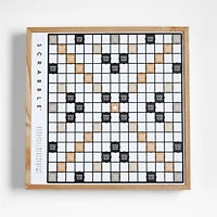 Scrabble ® Deluxe Edition