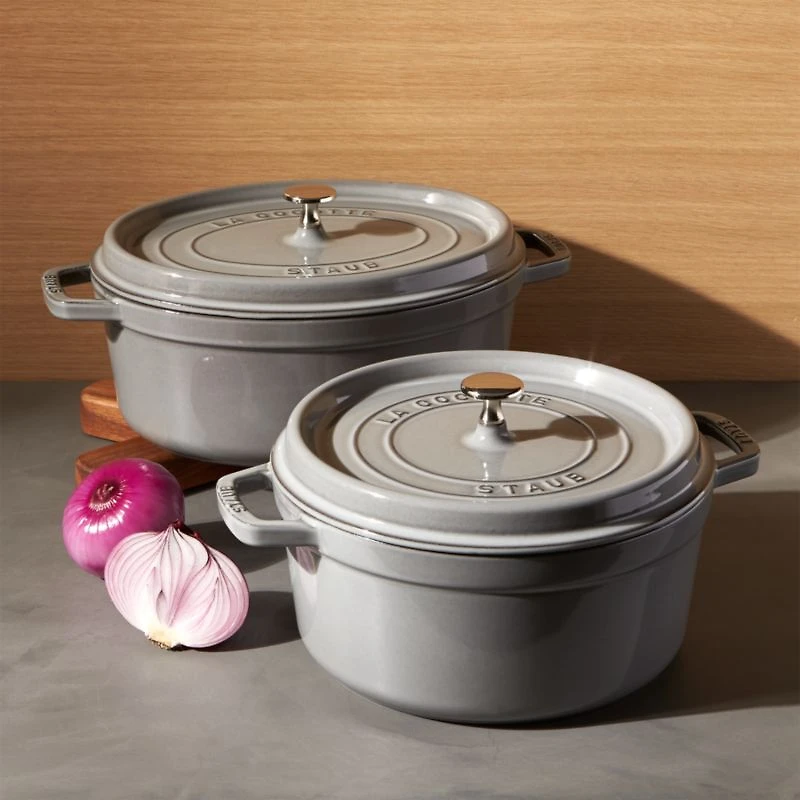 Staub 5.5-Qt Graphite Grey Cocotte