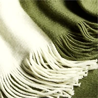 Tepi 70"x55" Moss Throw Blanket