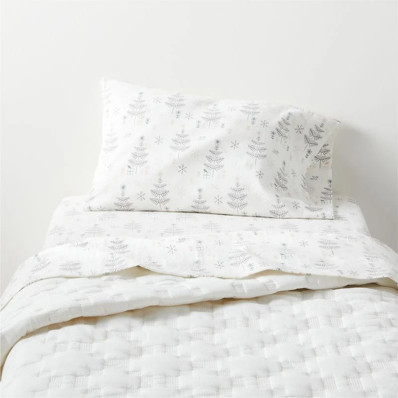 White Geometric Stitch Embroidered Cotton Baby Crib Quilt
