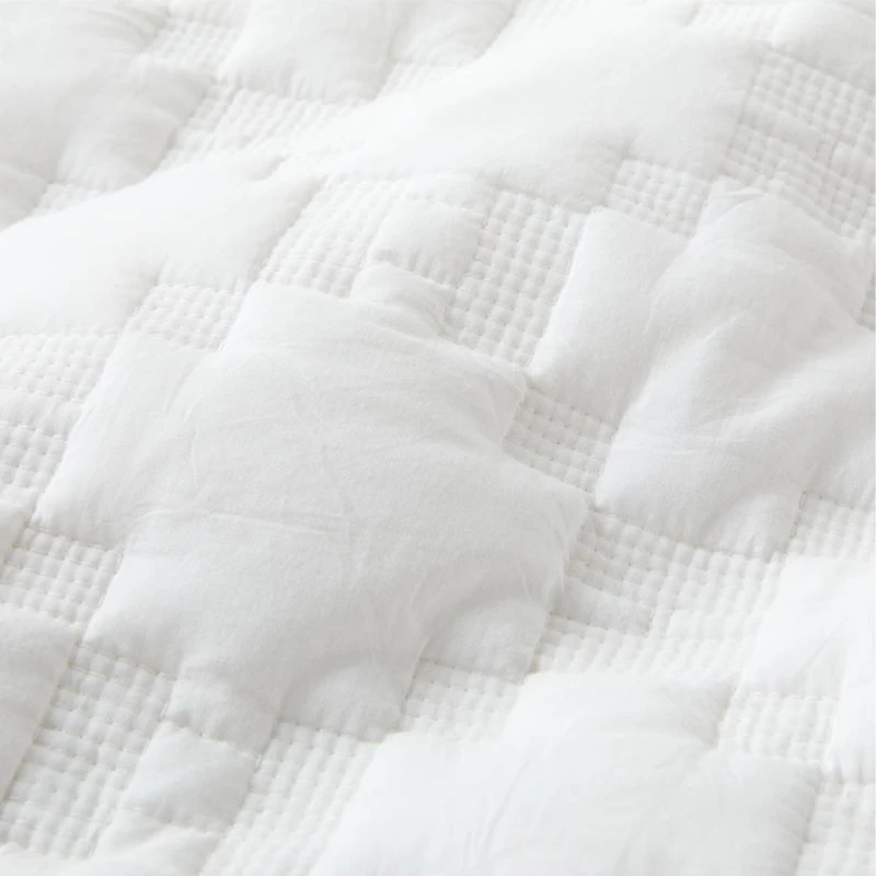 White Geometric Stitch Embroidered Cotton Baby Crib Quilt