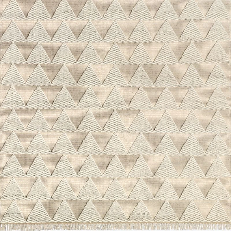 Textured Triangle Beige Hand-Woven Flatweave Kids Area Rug 6'x9'