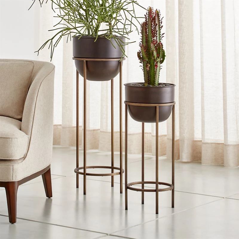 Wesley Medium Metal Plant Stand