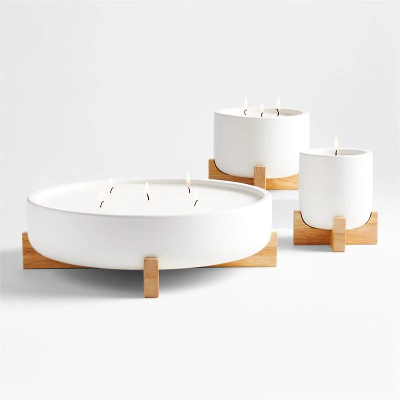 Wilmette -Wick Citronella Candle with Wooden Stand