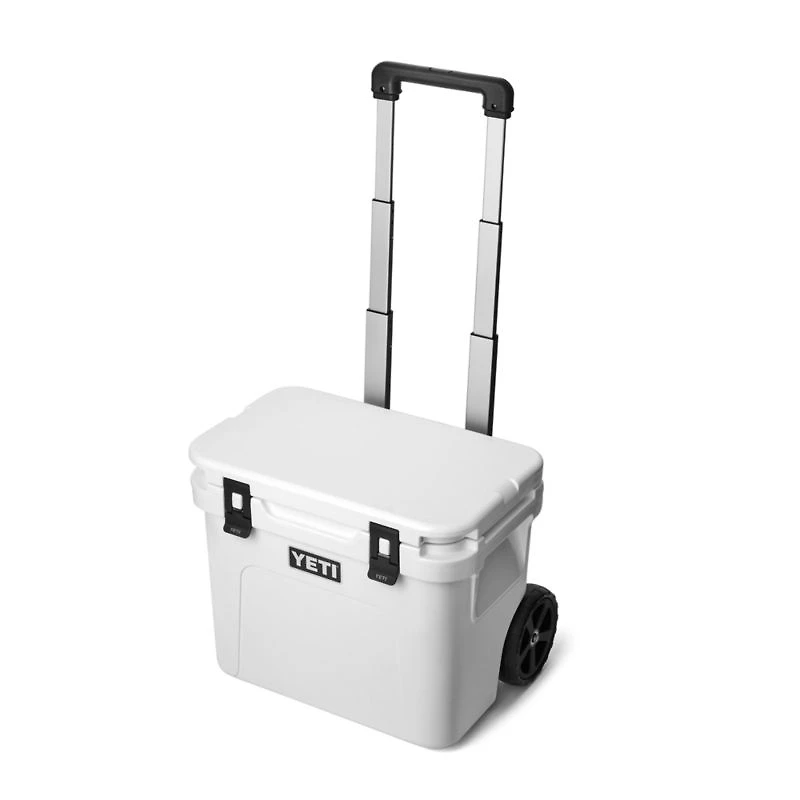 YETI Roadie 32 Hard Cooler White