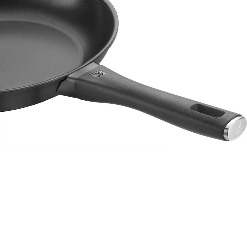ZWILLING ® Madura Plus 8" Frying Pan