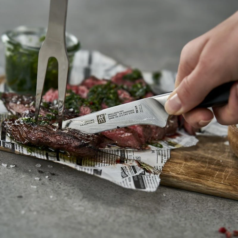 ZWILLING ® Pro Steak Knifes, Set of 4