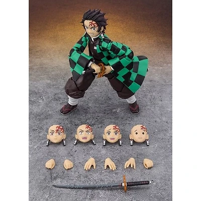 Demon Slayer: Kimetsu No Yaiba Tanjiro Kamado The Final Battle in the Infinity Castle S.H.Figuarts Action Figure