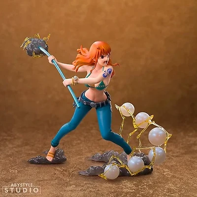 One Piece Nami Super Figure Collection Figurine
