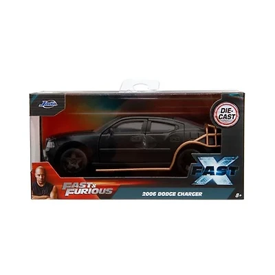 Fast and the Furious 10 2006 Dodge Charger Heist 1:32 Scale Die-Cast Metal Vehicle