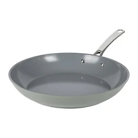 SUR LA TABLE FRYPAN