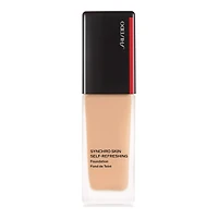 SHISEIDO SYNCHRO REFRESH FND 250/SAND in Beige