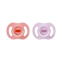 TOMMEE/T UL LIGHT 0 6 PACI