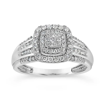 10K White Gold 0.50CTW Diamond Fashion Ring