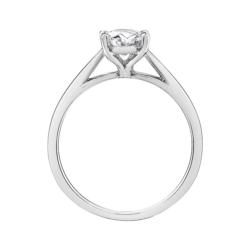 14K White Gold Oval Diamond Solitaire Ring 0.70CT I1/I