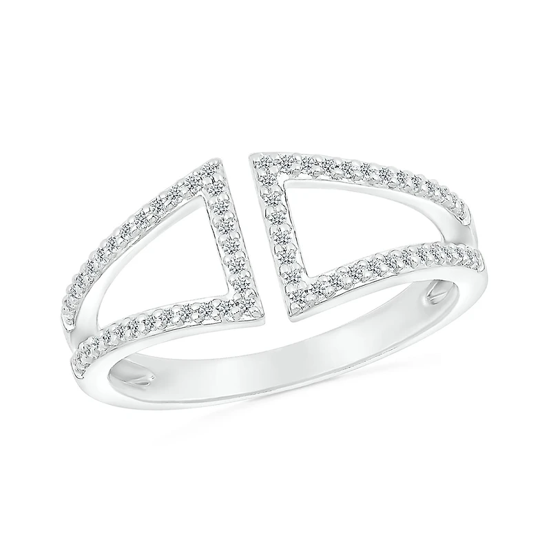 10K White Gold 0.18CTW Diamond Fashion Ring