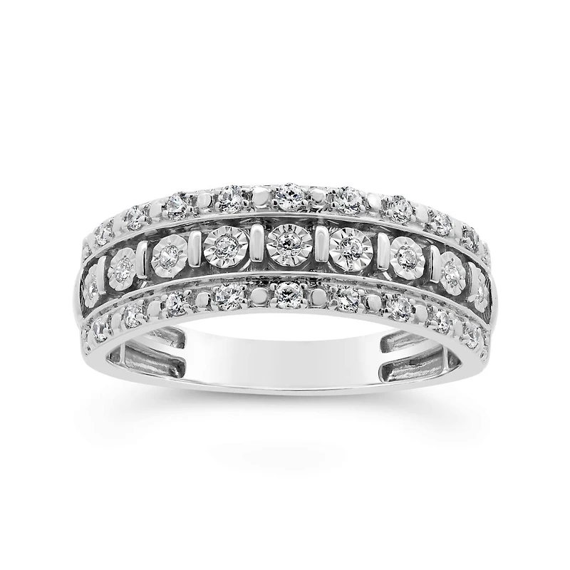 10K White Gold 0.25CTW Diamond Band