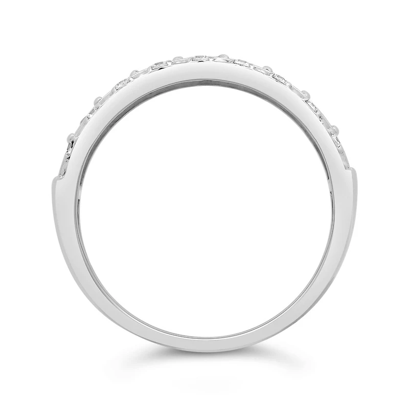 10K White Gold 0.25CTW Diamond Band