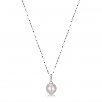 Reign Pearl Necklace