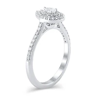 10K White Gold 0.62CTW Pear Shaped Diamond Bridal Set