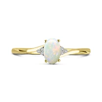 10K Yellow Gold Opal & Diamond Ring