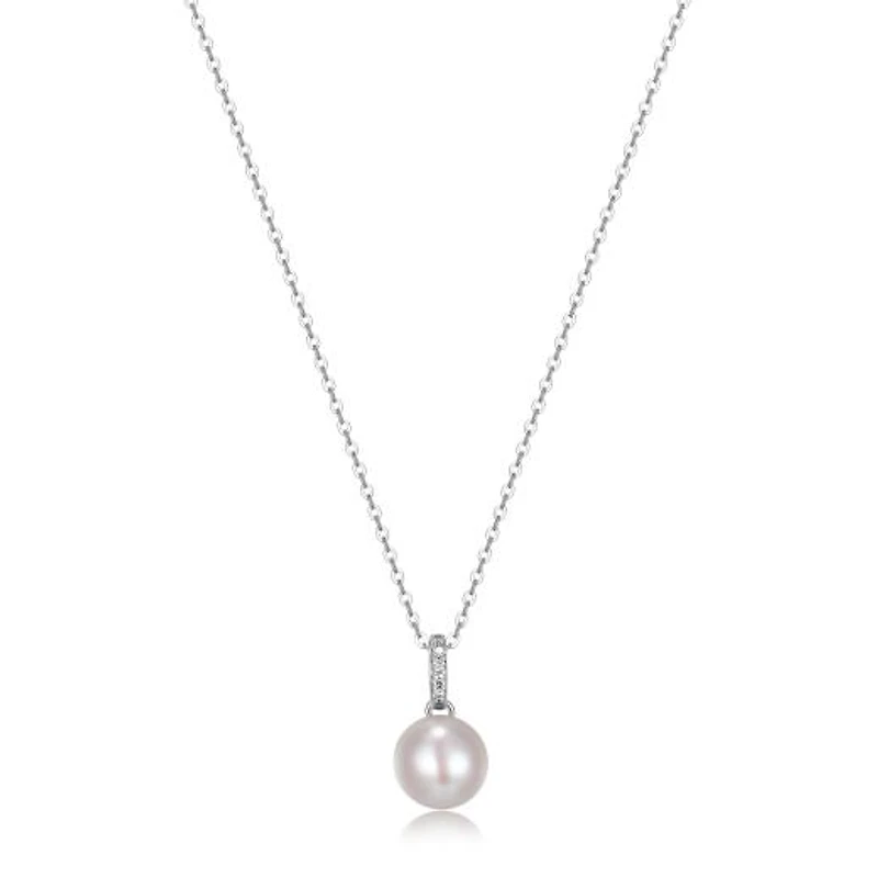 Reign Pearl Necklace