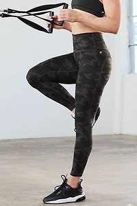 Define PowerHold® High-Waisted 7/8 Legging