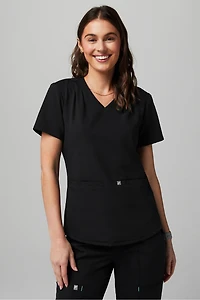 Stat Pleat 3-Pocket Scrub Top